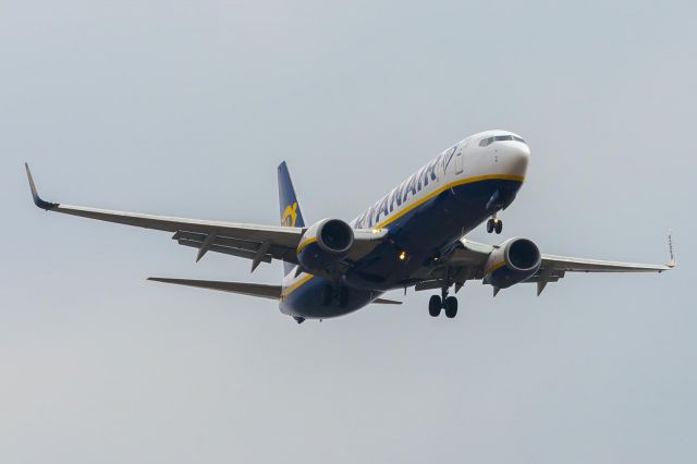 Boeing 737-800 (G-RUKD) - Spotting RZE
