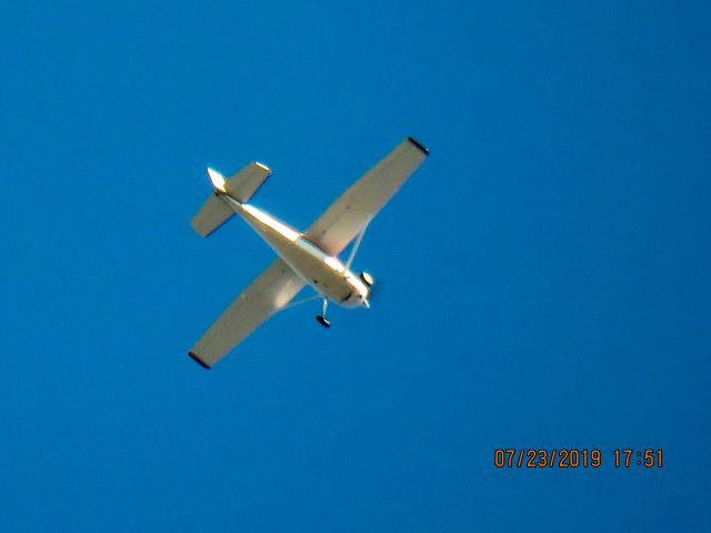 Cessna Skywagon 180 (N2736K)