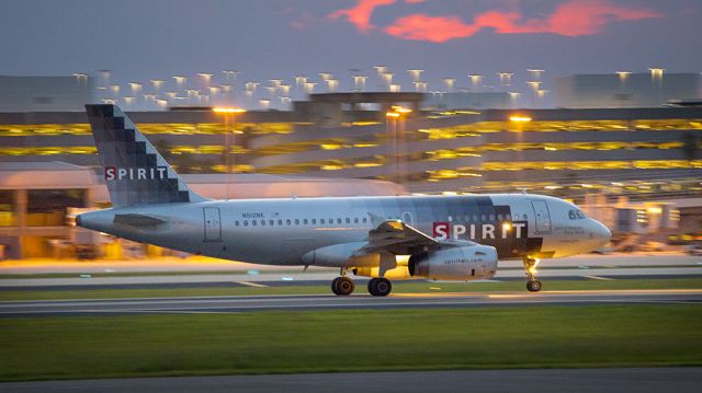 Airbus A319 (N512NK)