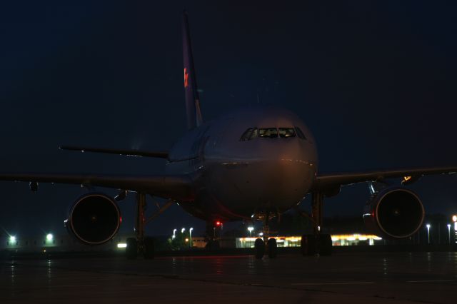 — — - Fed Ex Airbus 310 Departing Appleton, WI USA