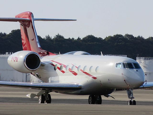 Gulfstream Aerospace Gulfstream G650 (VP-CPM) - I take a picture on Dec 30, 2017.