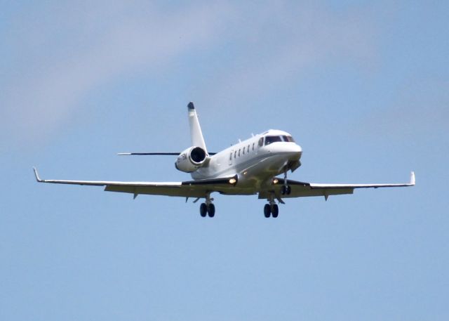 IAI Gulfstream G100 (N917SM) - At Shreveport Regional.