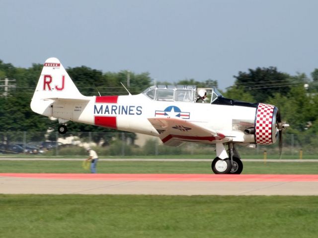 North American T-6 Texan (N98RJ)