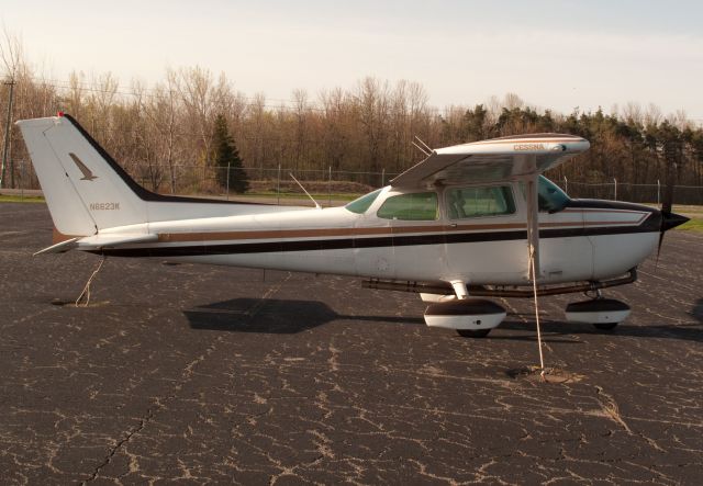 Cessna 152 (N6623K) - C172.