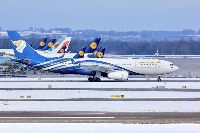 Airbus A330-300 (A40DF)