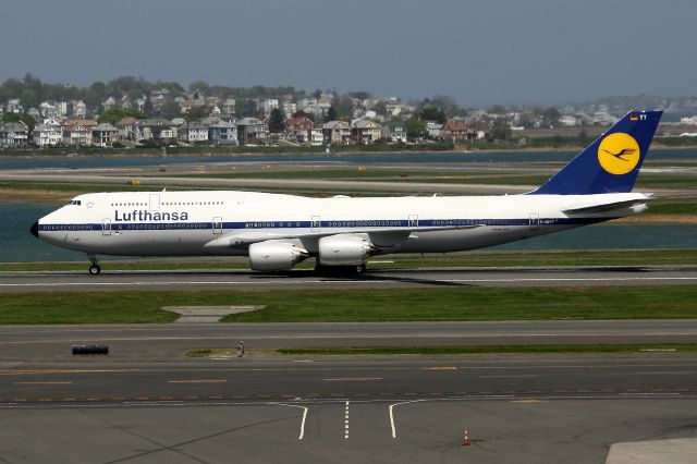 BOEING 747-8 (D-ABYT) - Lufthansas retro livery making its first visit to Boston on a hazy day, as DLH 422 from Frankfurt