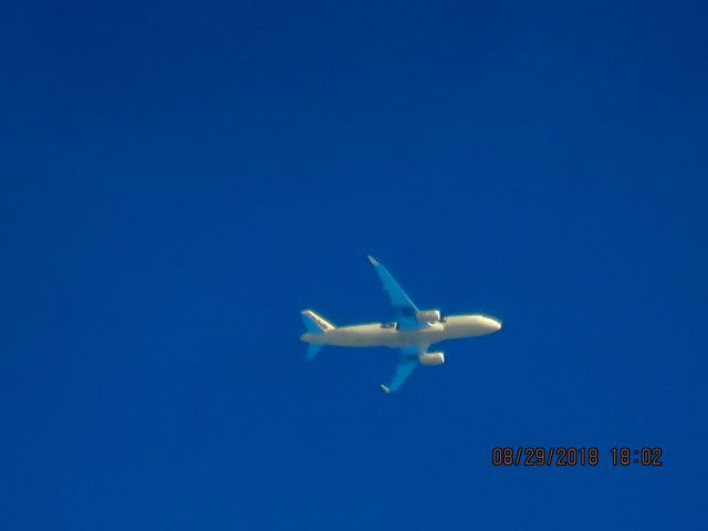 Airbus A320 (N653NK)