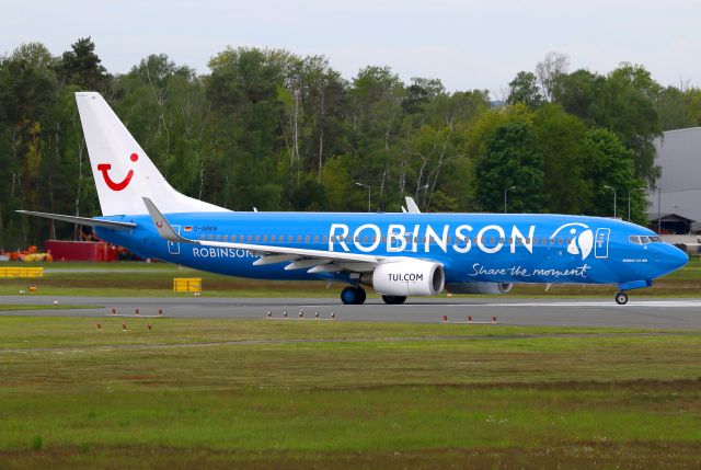 Boeing 737-800 (D-ABKN)