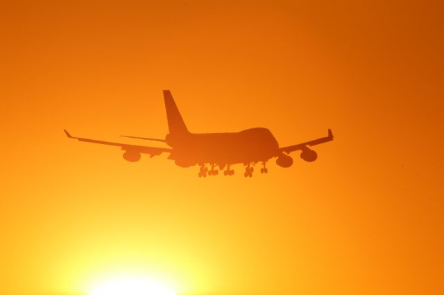Boeing 747-400 (LX-SCV)