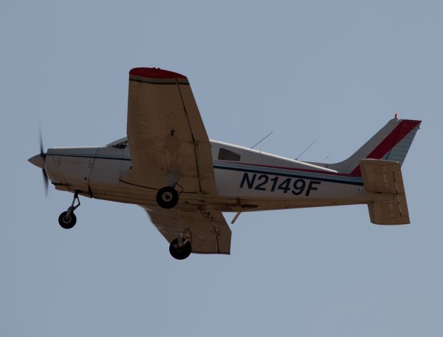 Piper Cherokee (N2149F) - Departure RW 08. RELIANT AIR has the cheapest fuel on the Danbury (KDXR) airport.