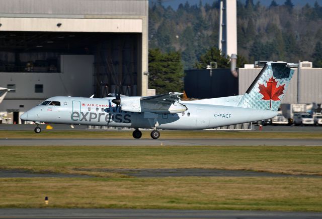 de Havilland Dash 8-300 (C-FACF)