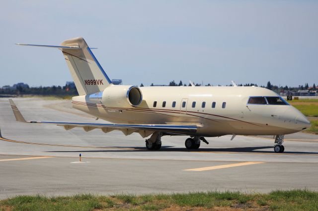 Canadair Challenger (N999VK)