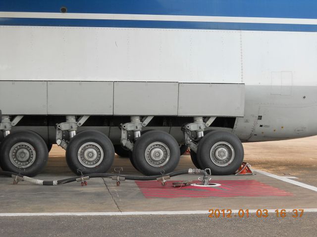 Antonov An-124 Ruslan —