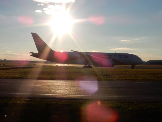 Boeing 787-8 (B-2759) - Hainan Airlines HU7976 YYZ-PEK. 787-8 B-2759