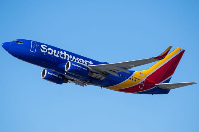 Boeing 737-700 (N224WN) - SWA6958 - RNO to LAS - 29 Dec, 2020