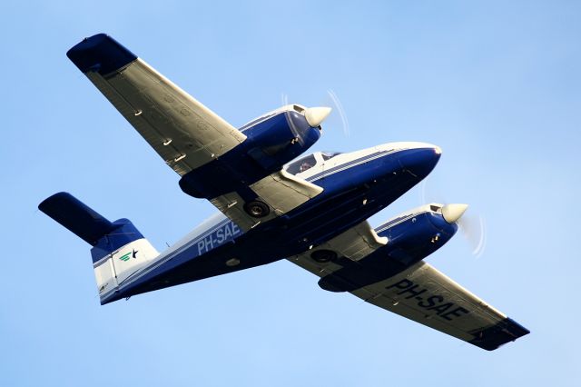 Piper PA-44 Seminole (PH-SAE)
