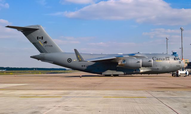 Boeing Globemaster III (17-7705)