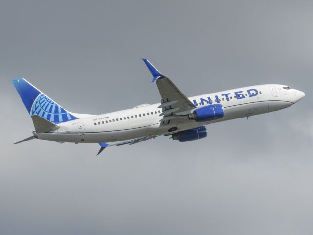 Boeing 737-800 (N73291)