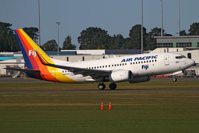 Boeing 737-700 (DQ-FJF) - 10 JUL 2011