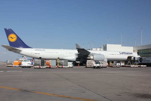 Airbus A340-600 (D-AIHK)