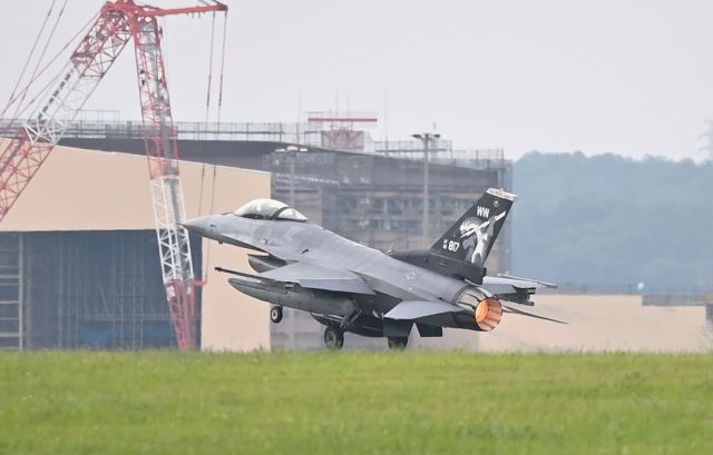 Lockheed F-16 Fighting Falcon (90-0817) - 18.May.2025br /Yokota Air Base Friendship Festival