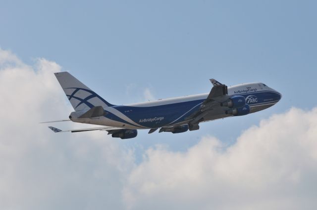 Boeing 747-400 (VP-BIC) - 2012/3/14