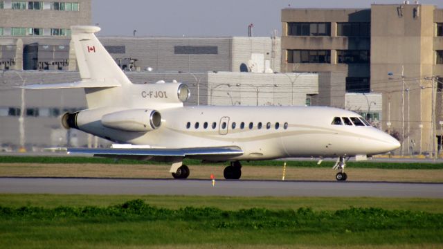 Dassault Falcon 900 (C-FJOI)