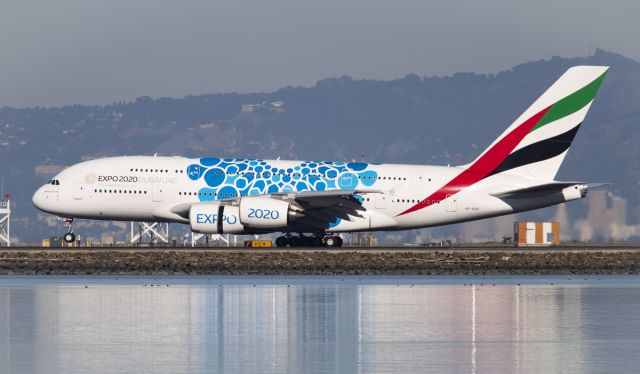 Airbus A380-800 (A6-EOD)