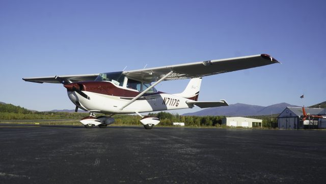 Cessna Skyhawk (N7117G) - Had to stop and get a photo while on my second solo Xcountry. Stopped in long enough for a quick meal (subway sandwich) and some photos of the plane before heading out againbr /Oct, 7, 2021 