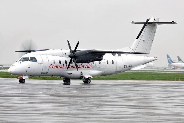 Fairchild Dornier 328 (C-FDYN)