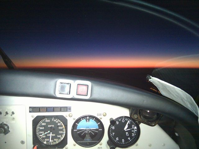 Beechcraft Super King Air 200 — - EN ROUTE TO KNEW SUNRISE