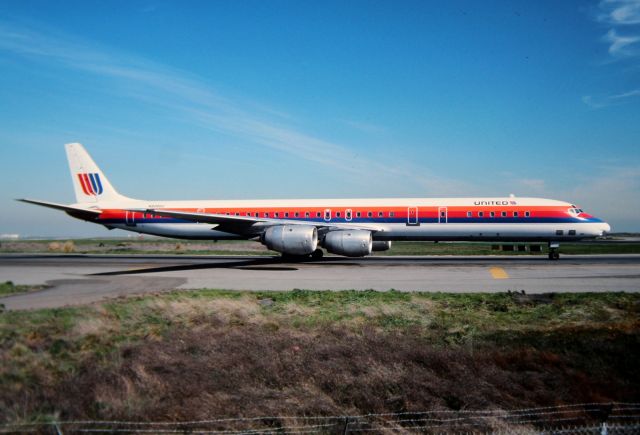 McDonnell Douglas DC-8-70 (N8086U) - KSFO - UAL stretch "8" rolling slowly to 1R for departure