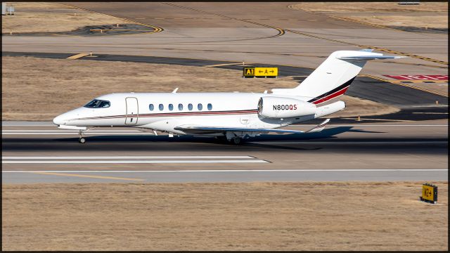 Cessna Citation Longitude (N800QS) - Netjets Citation Longitude departing from Dallas Love Field.