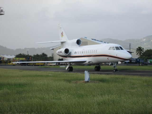 Dassault Falcon 900 (N331MC)