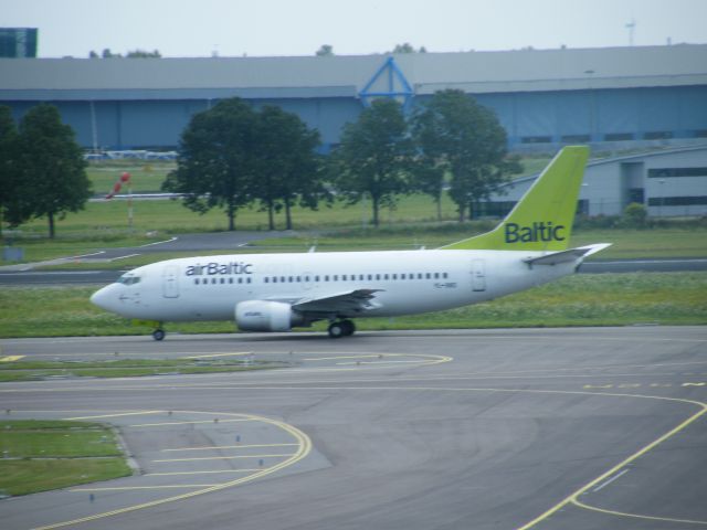 Boeing 737-700 (YL-BBD) - YL-BBD B737 AIR BALTIC AT EHAM