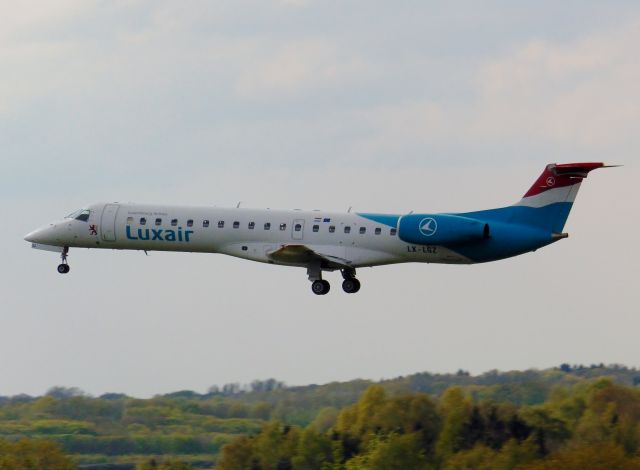 Embraer ERJ-145 (LX-LGZ)