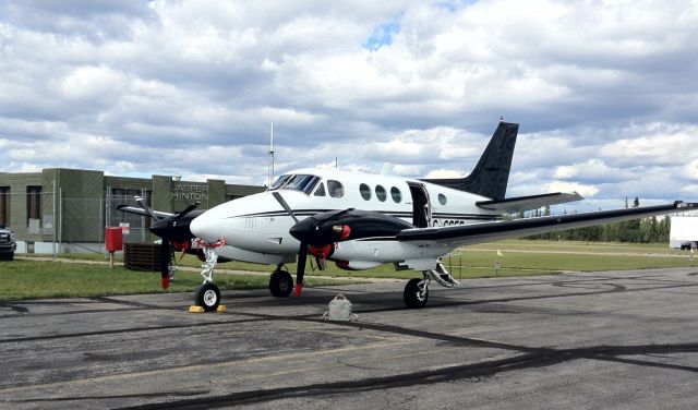 Beechcraft King Air 90 (C-GCFB) - LJ-929