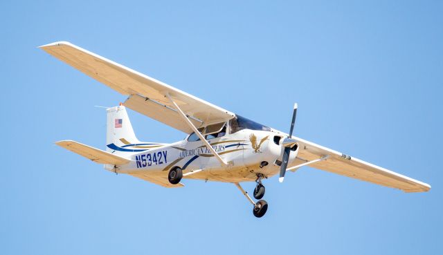 Cessna Skyhawk (N5342Y) - Spotted at KSDL August 31, 2020