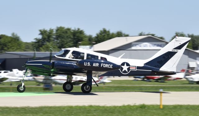 Cessna 310 (N5076A) - Airventure 2017