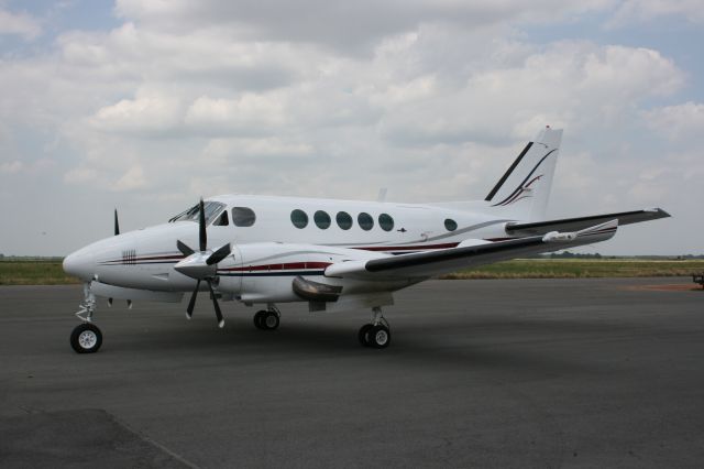 Beechcraft King Air 100 (N150YR)