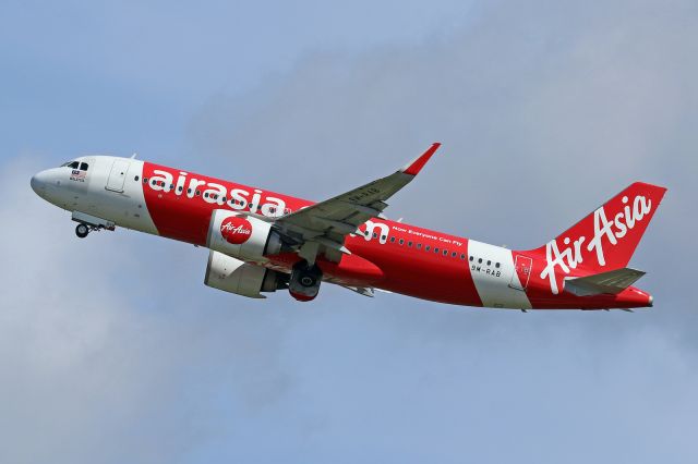 Airbus A320neo (9M-RAB)