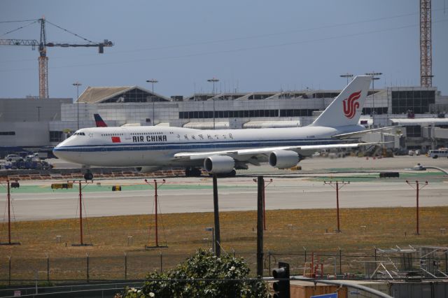 BOEING 747-8 (B-2486)