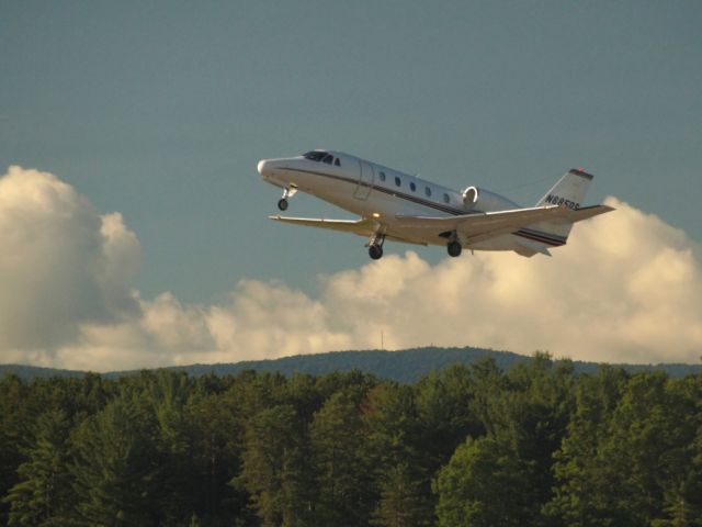 Cessna Citation Excel/XLS (N685QS) - Saratoga NY Airport Aug 2,2016