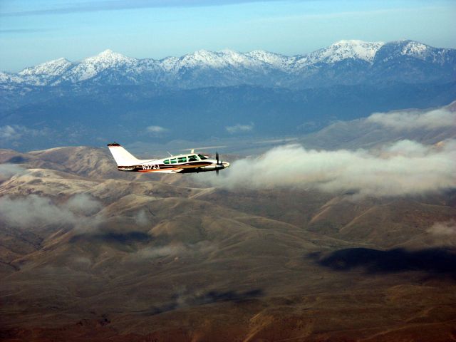 Cessna Executive Skyknight (N372J)