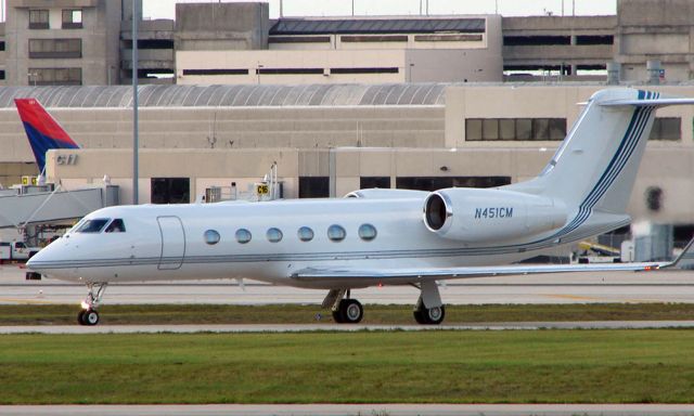 Gulfstream Aerospace Gulfstream IV (N451CM)