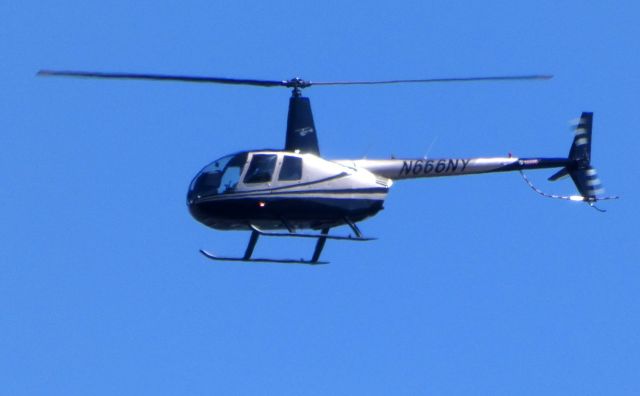 Robinson R-44 (N666NY) - Shown here is that Robinson R44 Helo making a pass up the Delaware River in the Spring of 2018.  