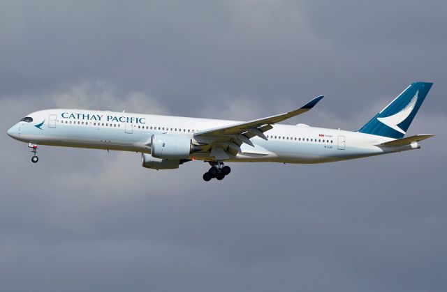 Airbus A350-900 (B-LRX)