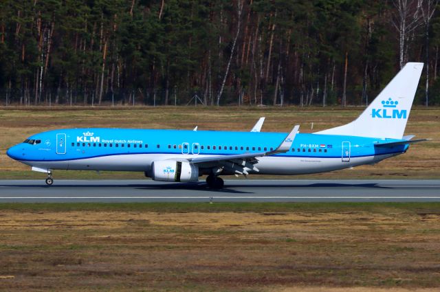 Boeing 737-800 (PH-BXM)