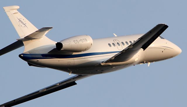 Dassault Falcon 2000 (CS-DTR)