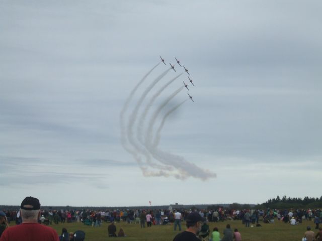 — — - Aerial Performance of the Snow Birds at the Yarmouth NS Airshow. Sept 12/09